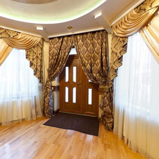 Charda Hotel Ужгород Екстер'єр фото