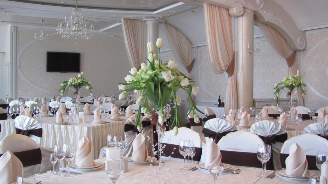 Charda Hotel Ужгород Екстер'єр фото